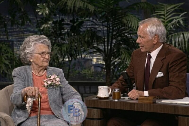 An 86 Year Old Woman TRAVELED FOR DAYS to Tell Johnny Carson the Truth