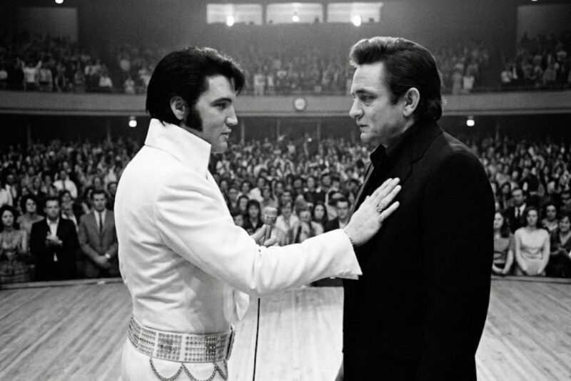 Johnny Cash DARED Elvis to Sing GOSPEL Live — What Happened Made Cash Break Down on Stage 