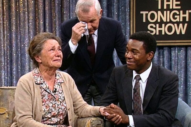 Johnny Carson REVEALED a 68-year-old’s Secret—What She did with Her Pension Left 18 Million in TEARS 
